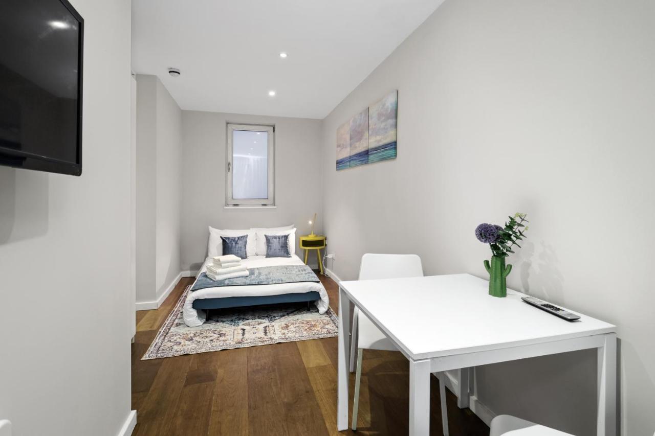Spacious 1 Bedroom Flat London Exterior photo