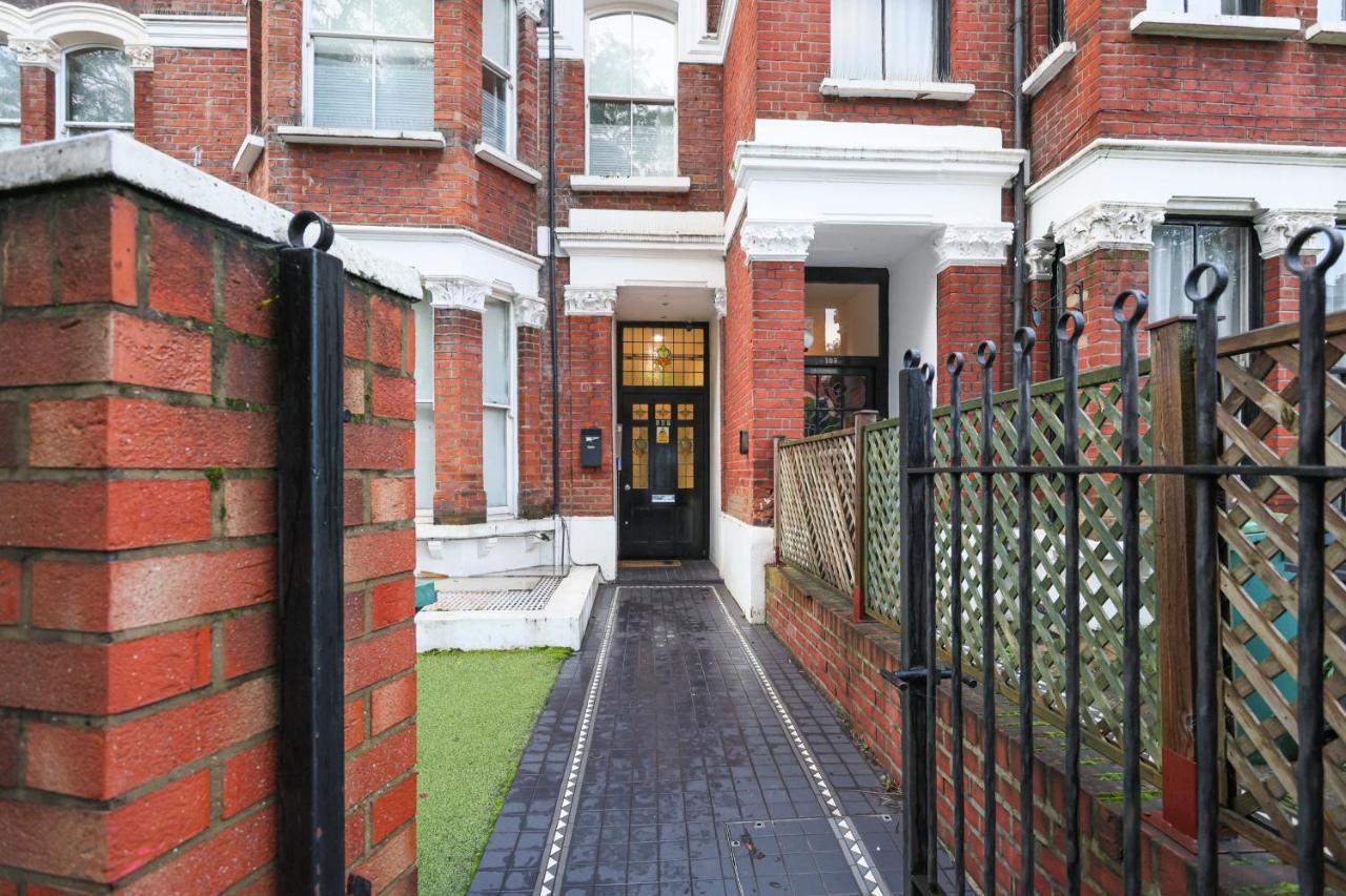 Spacious 1 Bedroom Flat London Exterior photo